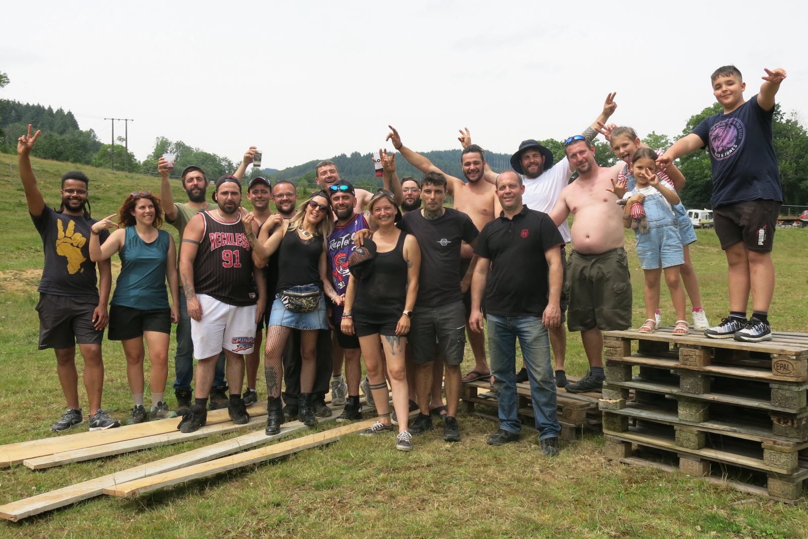 Premier festival de musique électro-pop, « Mad Order Fest » à Sommant